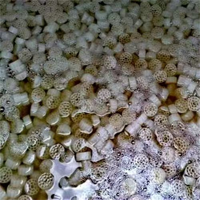 Gölməçələr üçün bioloji filtr mühitləri